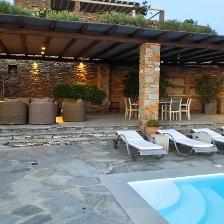 Vourkariani, Infinity Pool With Sunset Views *